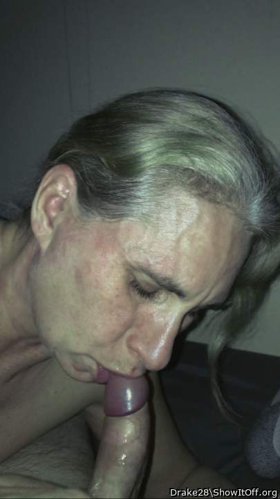 Adult image from Drake28