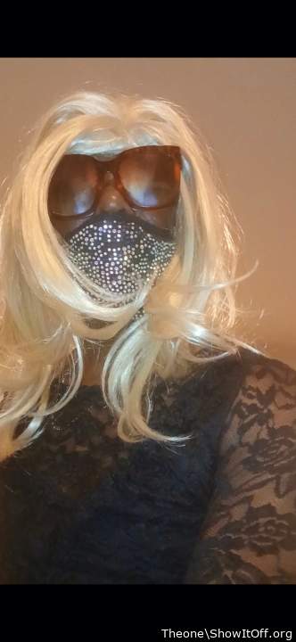 Yes cum get up close with Daddy CD mistress hershey and give me a 💋 kiss