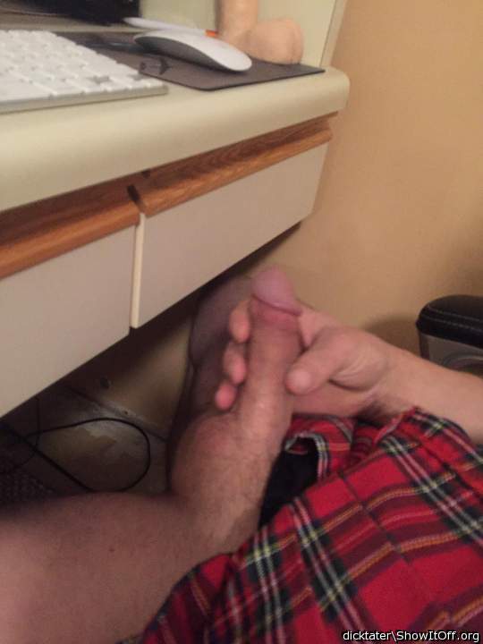 Adult image from dicktater