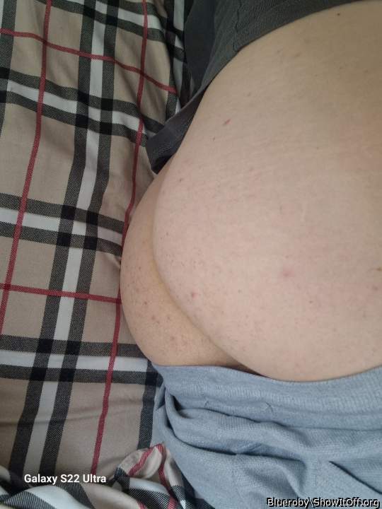 Adult image from Blueroby