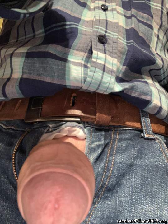 LOU IS A COCK LOVER