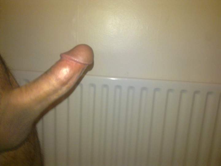 Adult image from Sexbomb