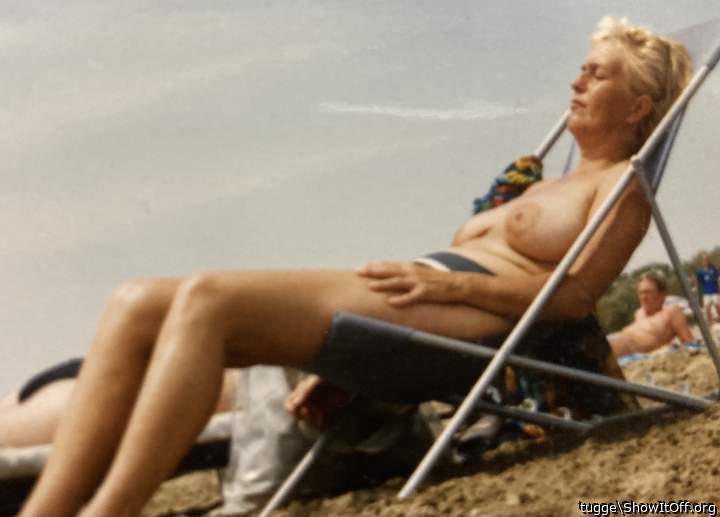 Big tits on the Beach in Italy