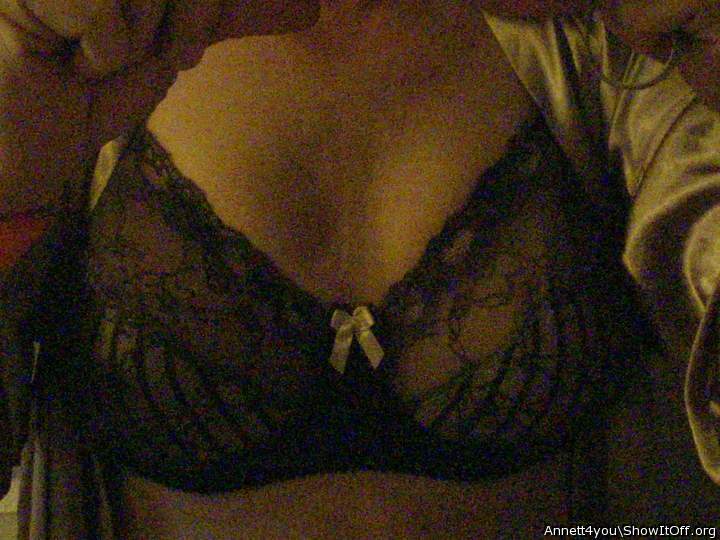 Adult image from WhoreAnnett