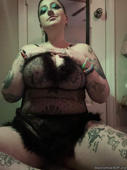 I Like it so much, mmmm it�s so pretty sexy! Incredibly char