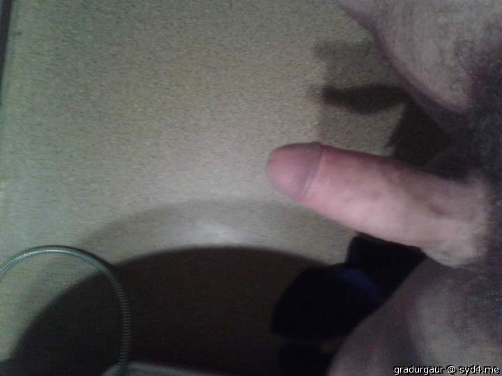 Adult image from gradurgaur