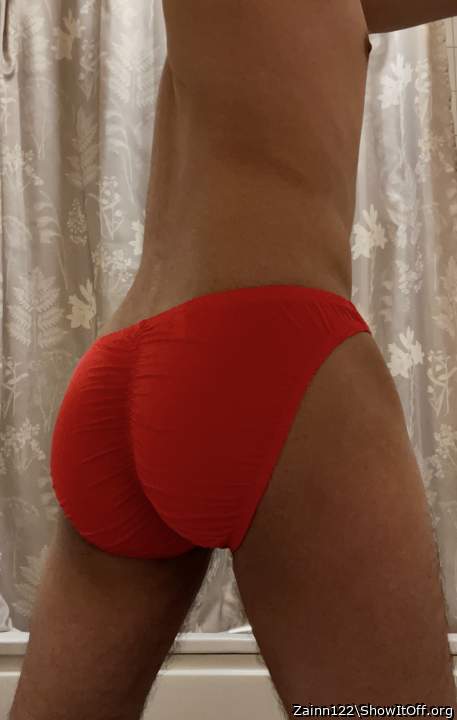 Red Undies
