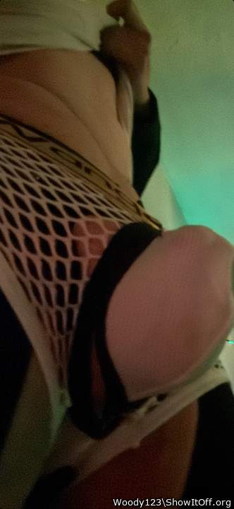 Adult image from Woody123