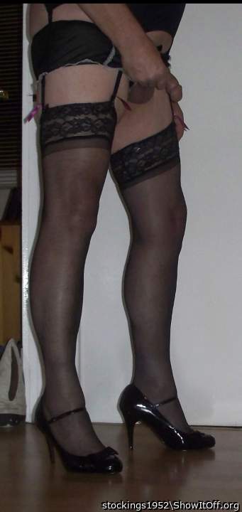 Love those legs..! 
