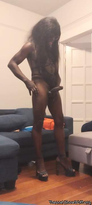 Yes I Bitch DL And Straight  Men Out Try Me And You"ll See Period