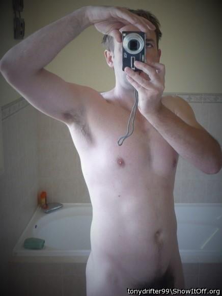 Who wants to have a meet up?
Please vote for my best pix!