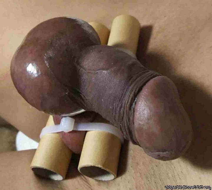 Adult image from oldper69