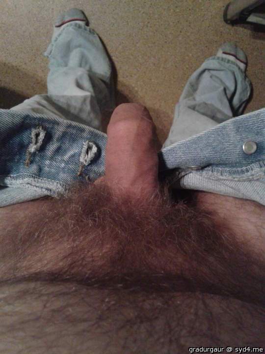 Adult image from gradurgaur