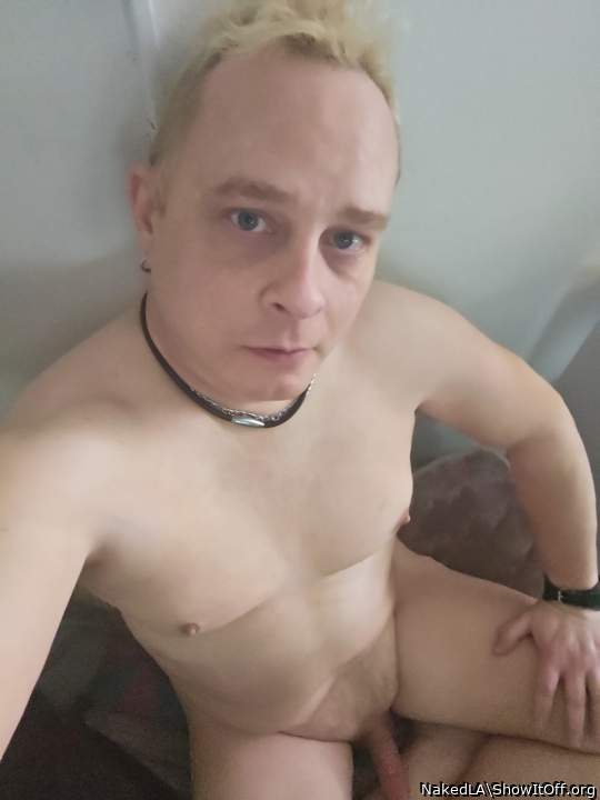 Adult image from NakedLA