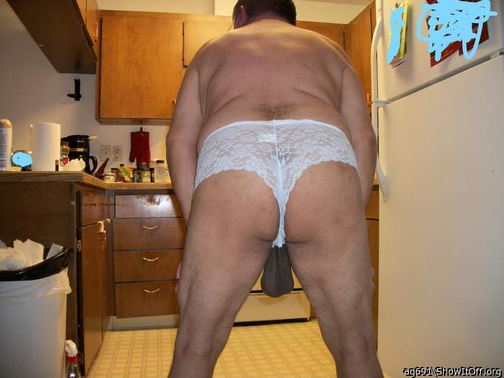 Adult image from ag691