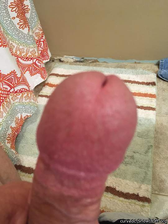 Adult image from Curvedc