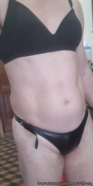 Adult image from Piercedsissycock