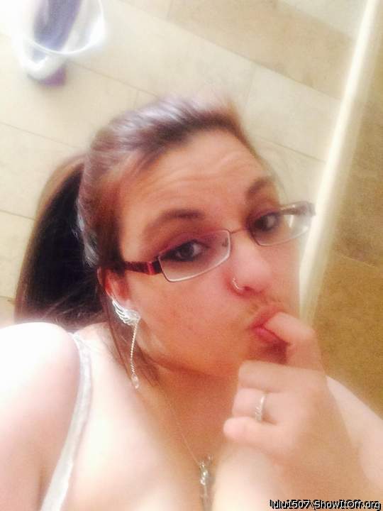 NAUGHTY Girl 😉