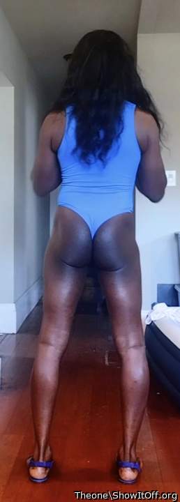 Yes im a Man  slash CD and i know u wish you girl has ass like I
