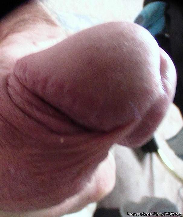 Would love to suck that head�.