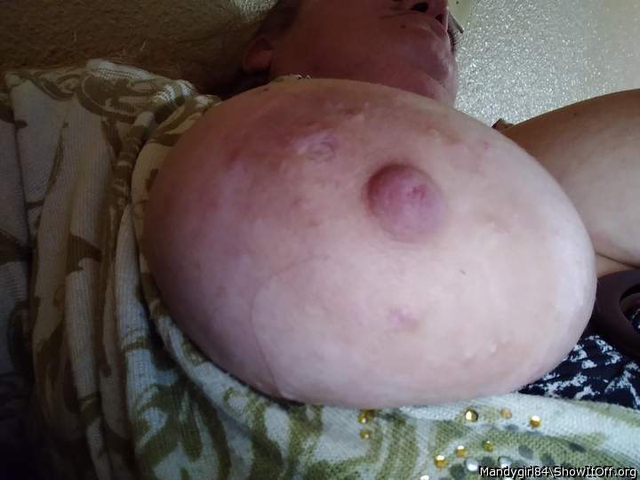 Suck on it please Ohh they need it
