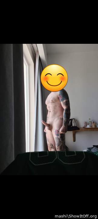 Adult image from mashi