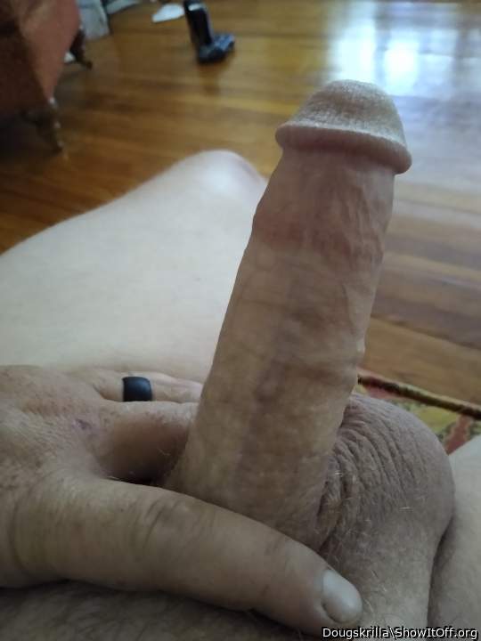 JERK OFF IN MY FACE AND MOUTH