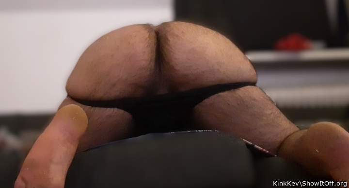 Adult image from KinkKev