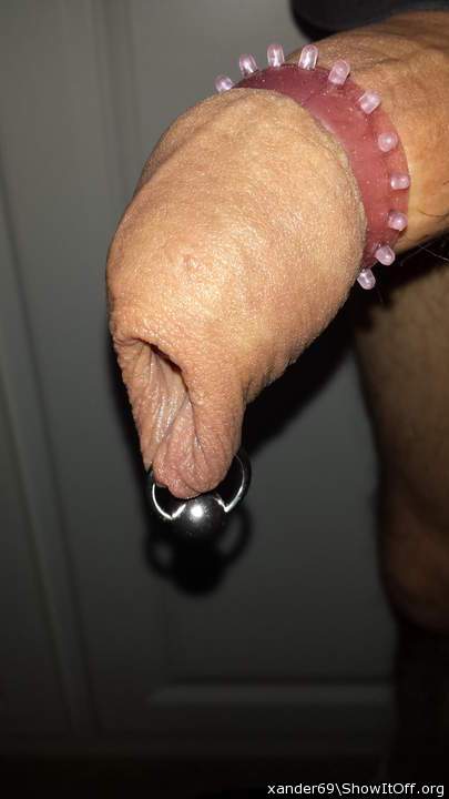 Adult image from xander69
