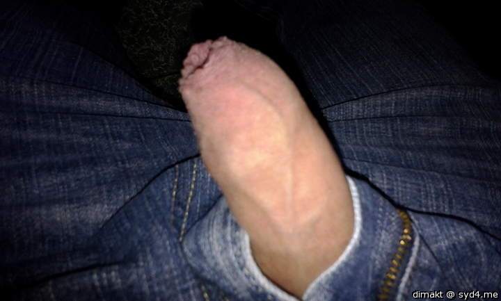 Adult image from dimakt