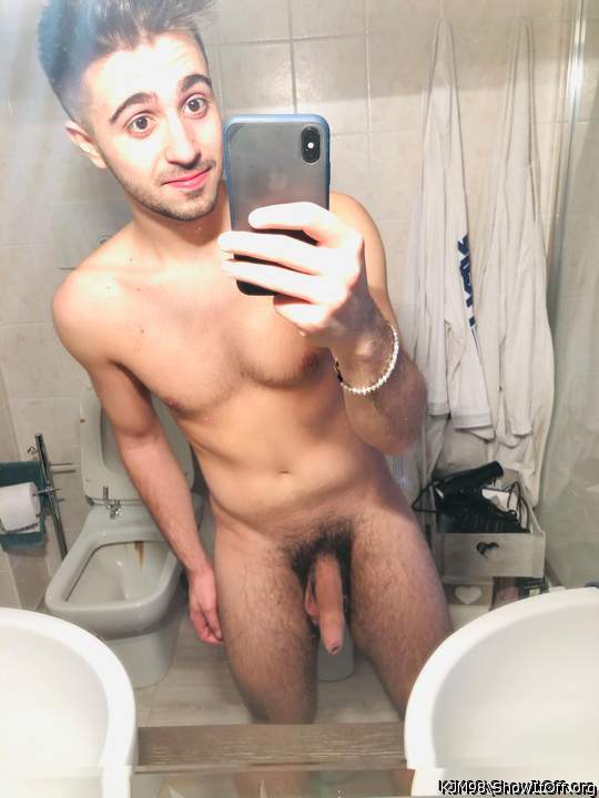 Hey whats your favourite part of my body?? &#128541;&#127814;