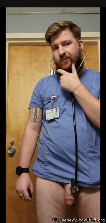 Nice, your outfit brings me back to when I was hospitalized 