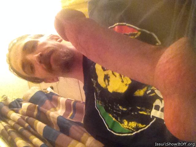 Adult image from Issui