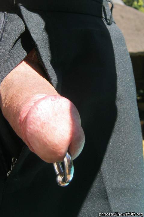 Sehr sch�n, was aus der Hose aussieht, ich mag es sehr     