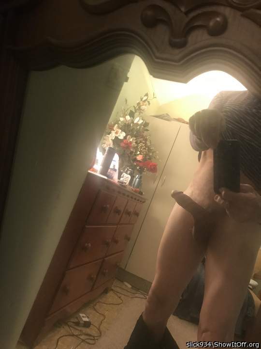 Adult image from Slick934