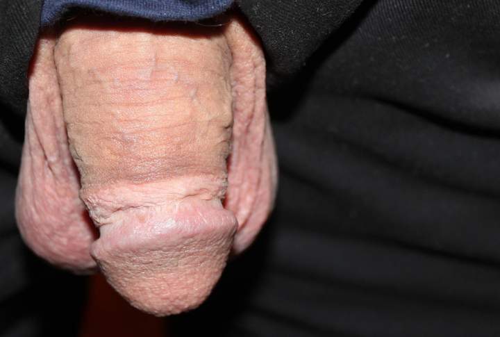 Adult image from lilsoftee