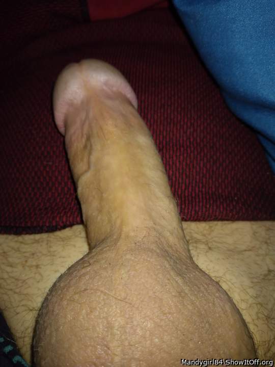 Starting to wake up all you sexy lil tight pussies better hide!