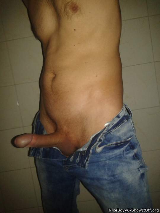 Adult image from NiceBoyy6