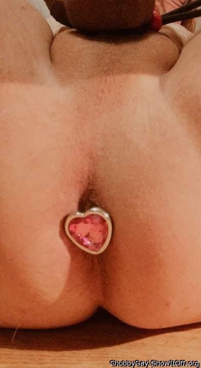Adult image from ChubbyGay