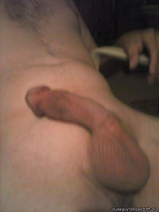 Oh a nice hair free cock 