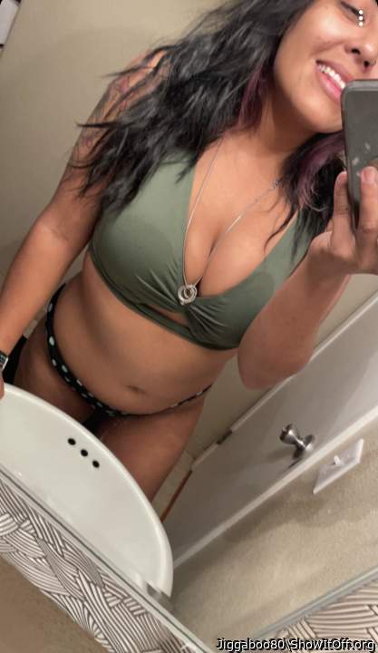 Adult image from Jiggaboo80