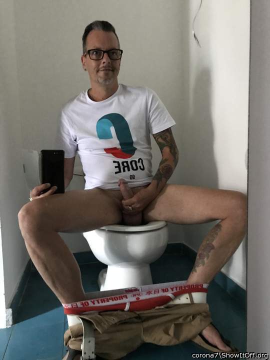 Adult image from corona7