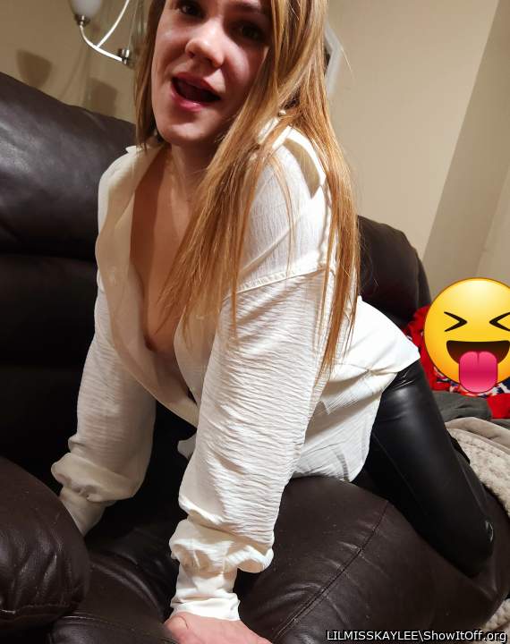 Damn your sexy as fuck baby   