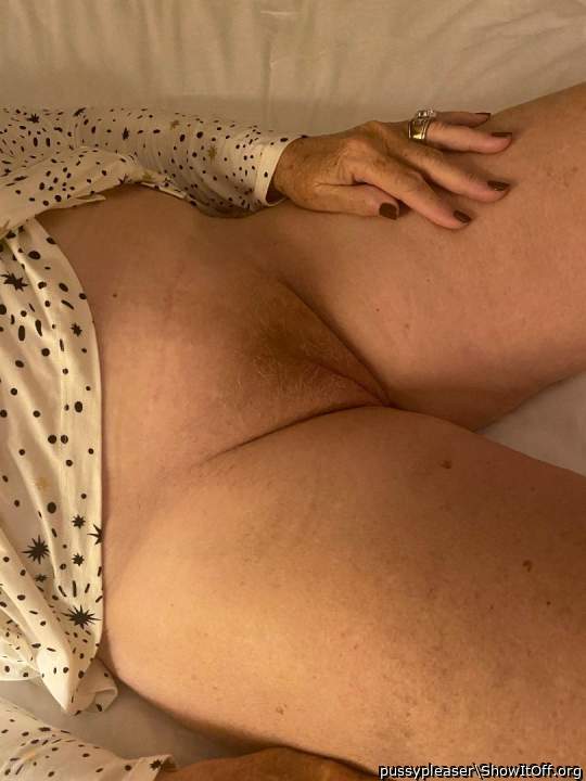 Beautifully trimmed pussy