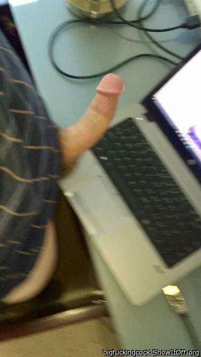 Adult image from Bigfuckingcock