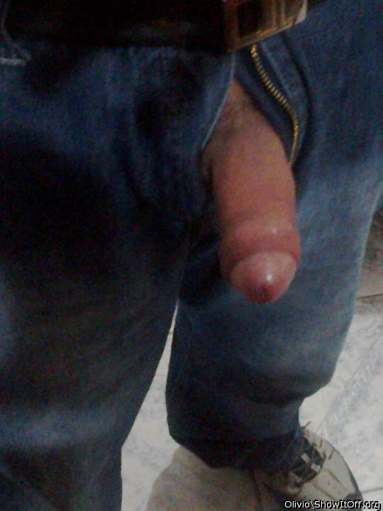 Adult image from olivio