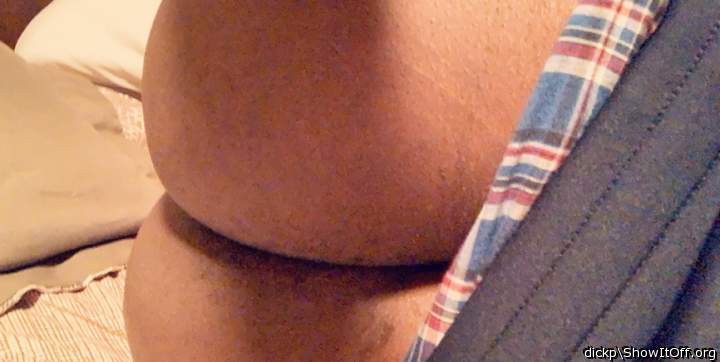 Adult image from Dickp