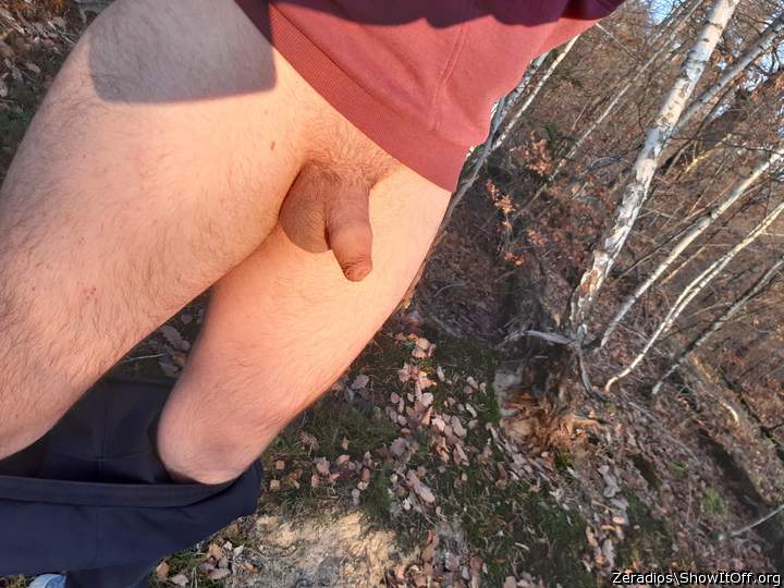 Adult image from Zeradios