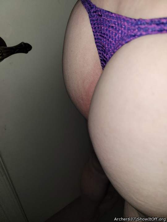 Hot purple &#128156; thong