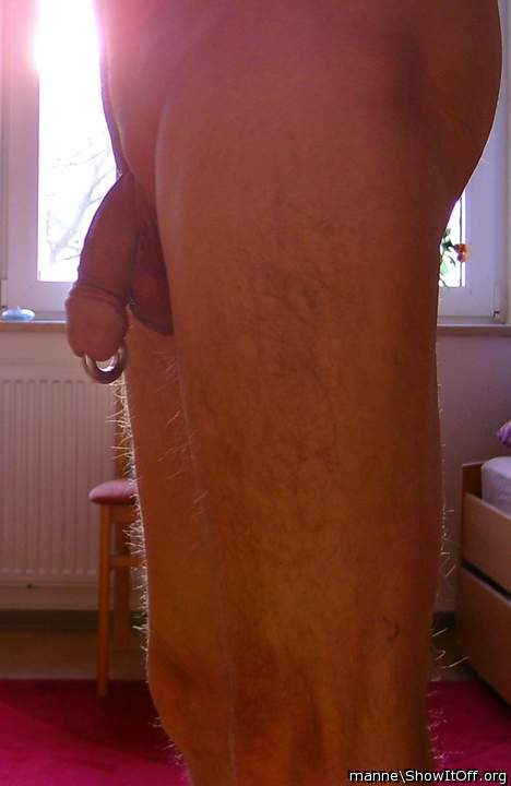Adult image from manne